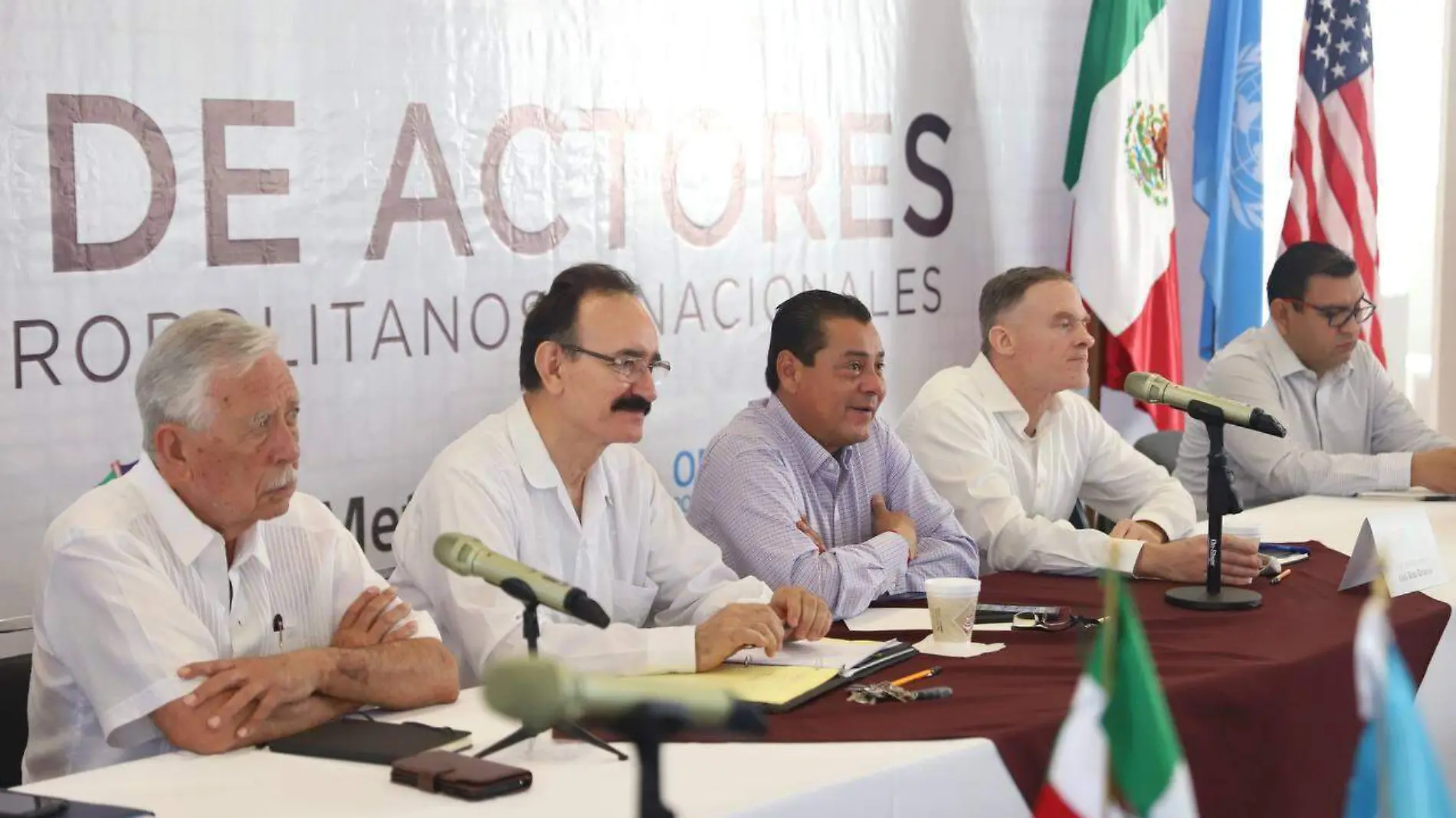 ONU-Habitat presentan soluciones para saneamiento del río Bravo Mesa de Actores (1)